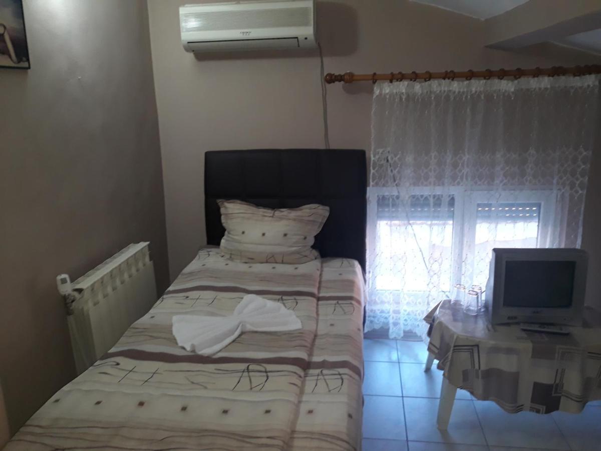 Къща За Гости "Чекичев" Svilengrad Εξωτερικό φωτογραφία