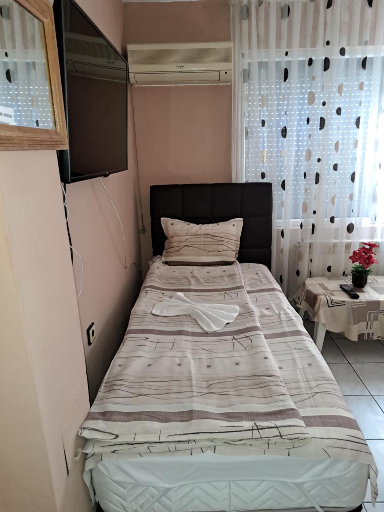 Къща За Гости "Чекичев" Svilengrad Εξωτερικό φωτογραφία
